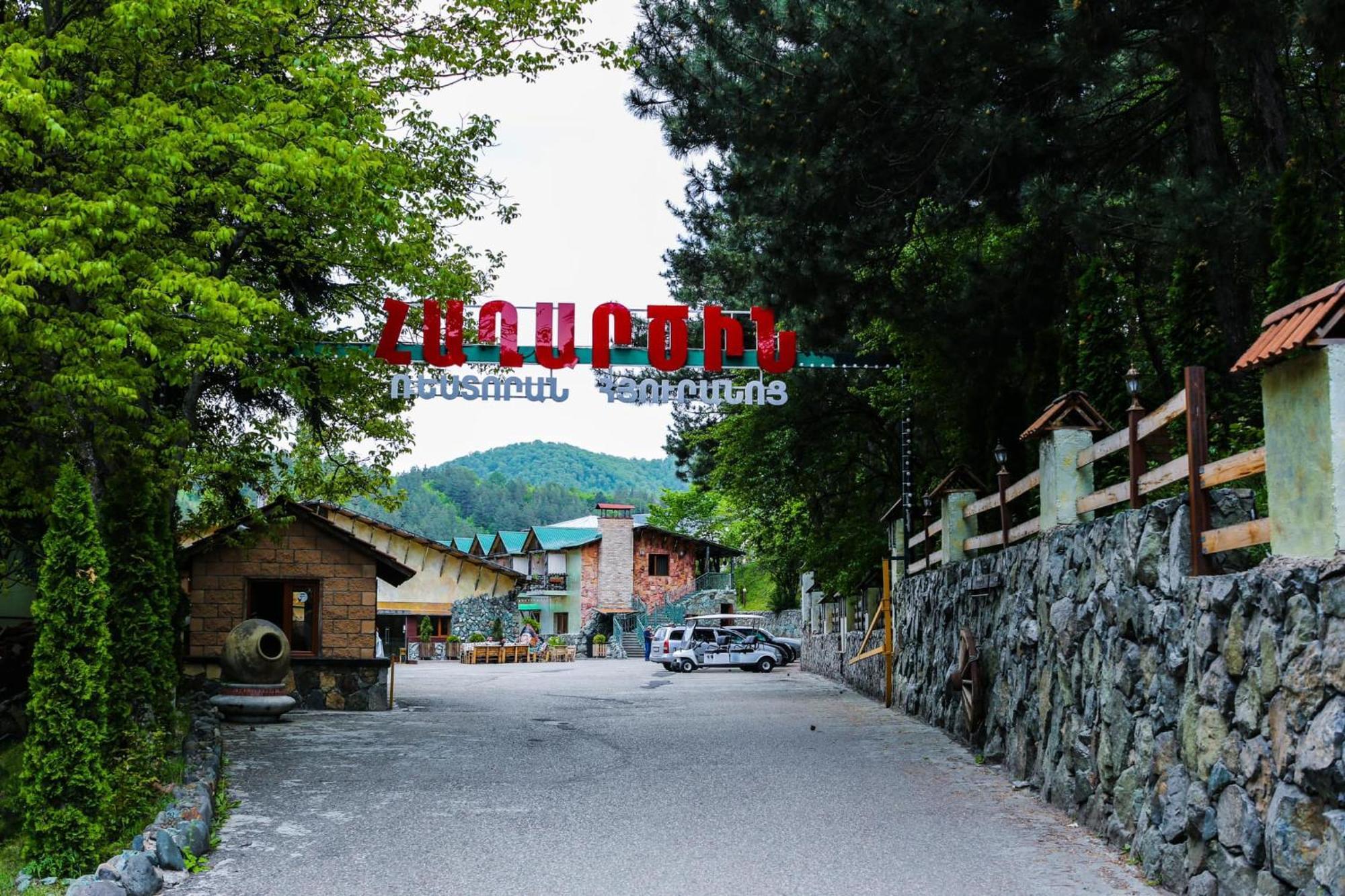 Haghartsin Hotel And Restaurant Dilijan Esterno foto