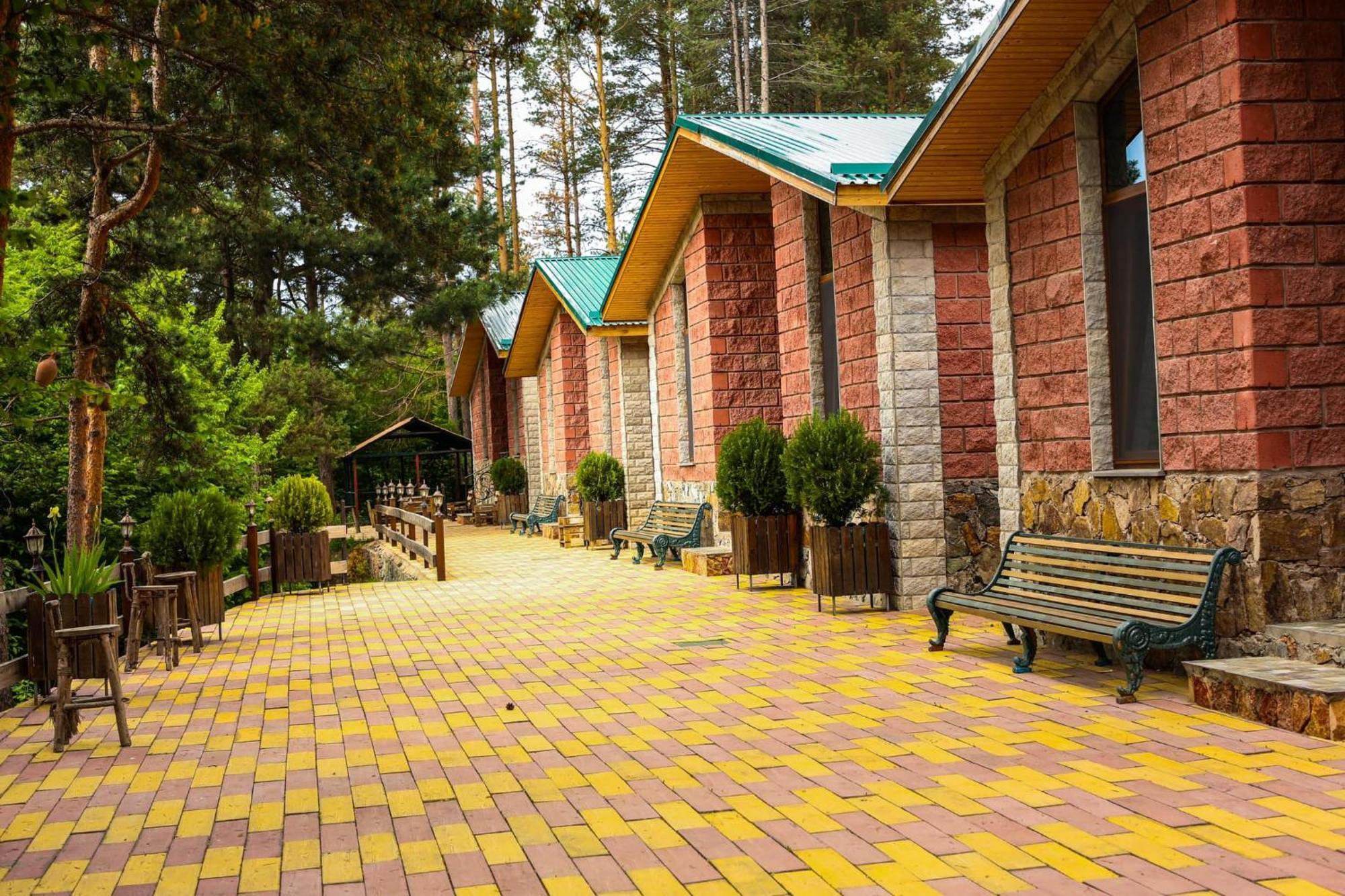 Haghartsin Hotel And Restaurant Dilijan Esterno foto