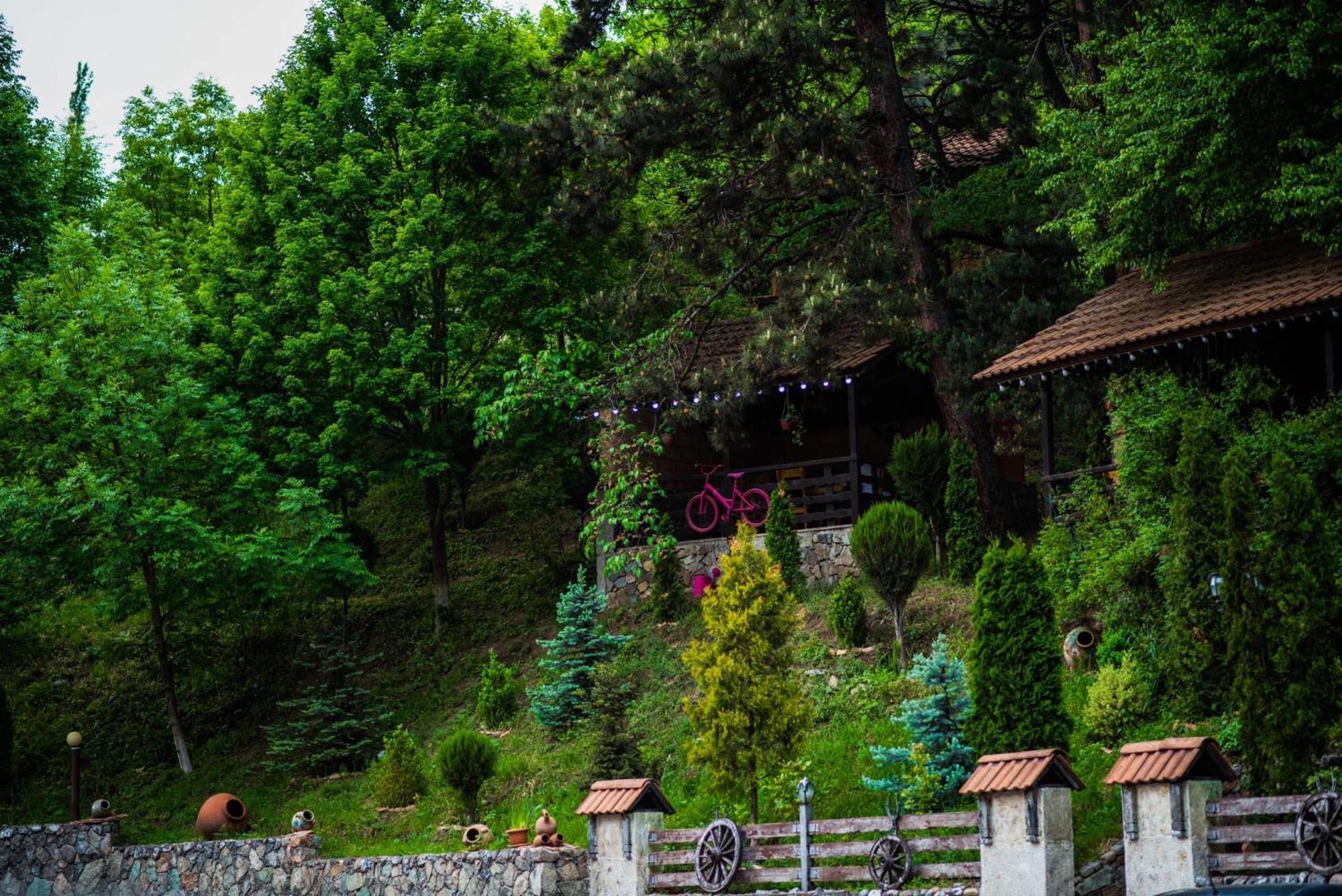 Haghartsin Hotel And Restaurant Dilijan Esterno foto