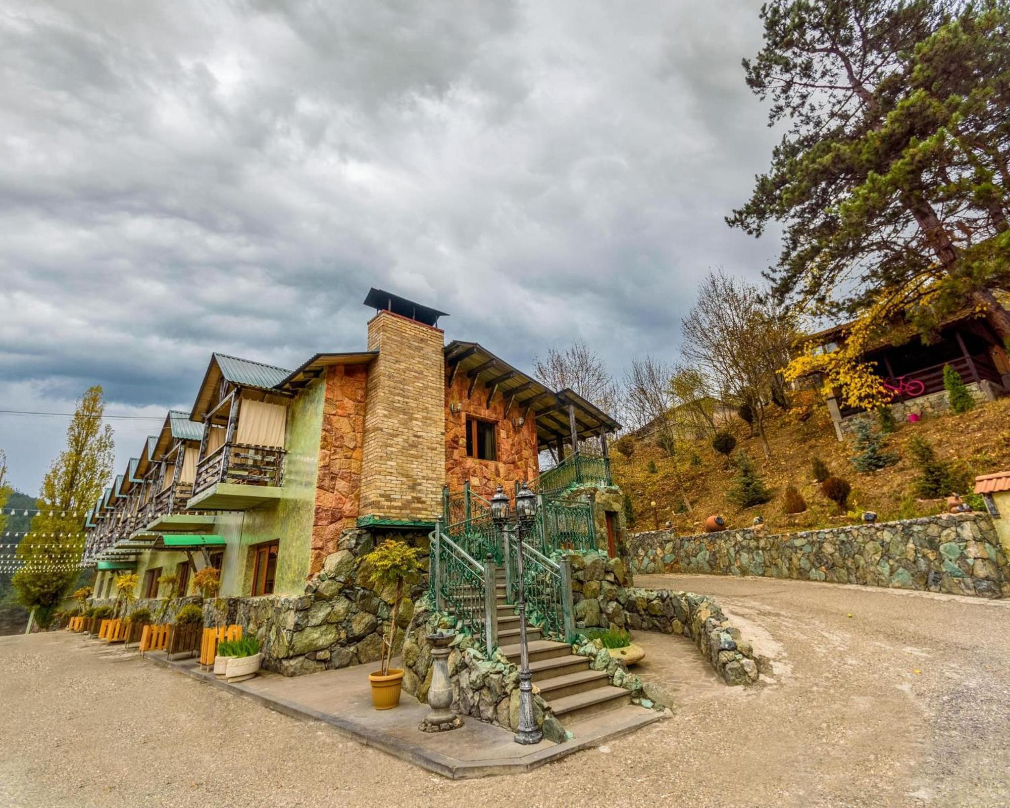 Haghartsin Hotel And Restaurant Dilijan Esterno foto