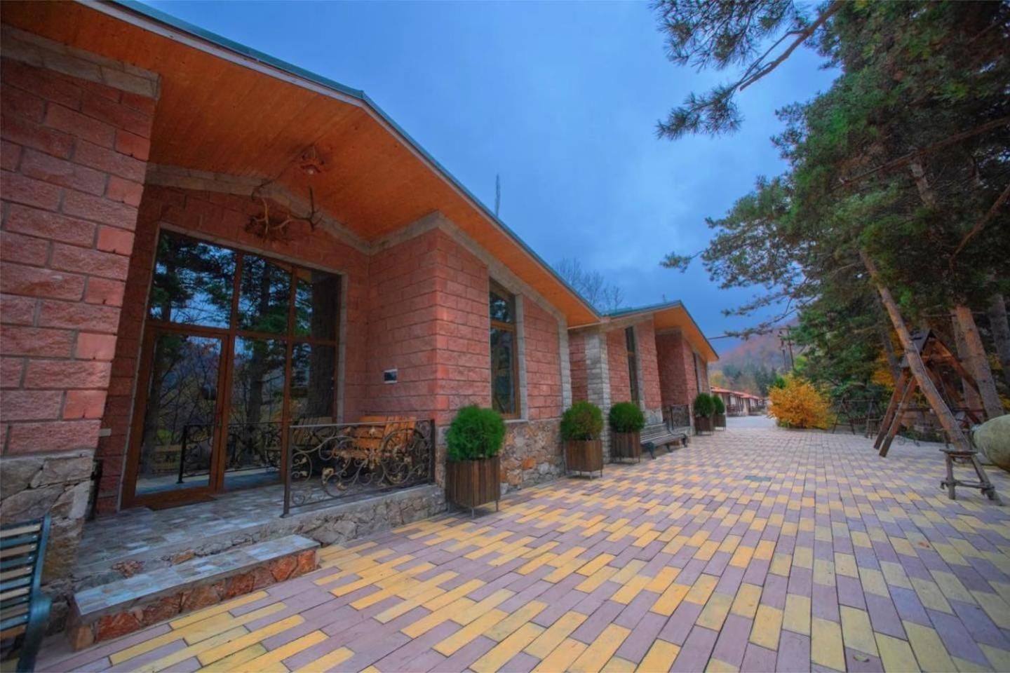 Haghartsin Hotel And Restaurant Dilijan Esterno foto