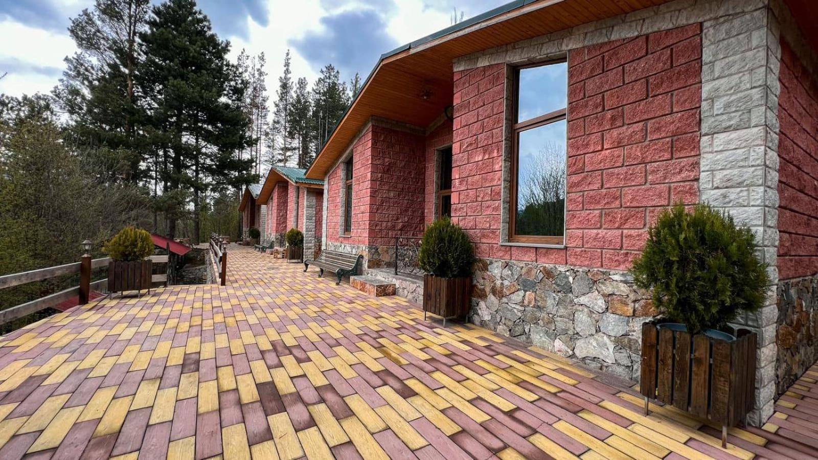 Haghartsin Hotel And Restaurant Dilijan Esterno foto
